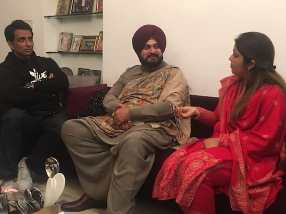 Punjab Election: सोनू सूद की बहन मालविका कांग्रेस में शामिल, इस सीट से लड़ सकती हैं चुनाव Punjab Election: सोनू सूद की बहन मालविका कांग्रेस में शामिल, इस सीट से लड़ सकती हैं चुनाव