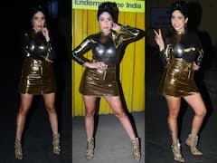 Neha Bhasin Photos: मास्क पहनने की Warning के सामने खड़े होकर इस हसीना ने दिए ऐसे-ऐसे पोज, हर नियम को रख दिया ताक पर
