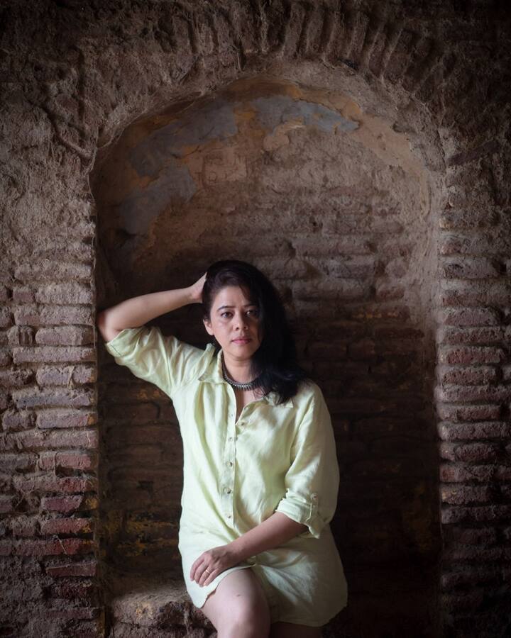 माझ्या नवऱ्याची बायको मालिकेतून घराघरात पोहोचलेली अनिता आज छोट्या पडद्याची लोकप्रिय अभिनेत्री बनली आहे. (photo : instagram @anitadate_kelkar)