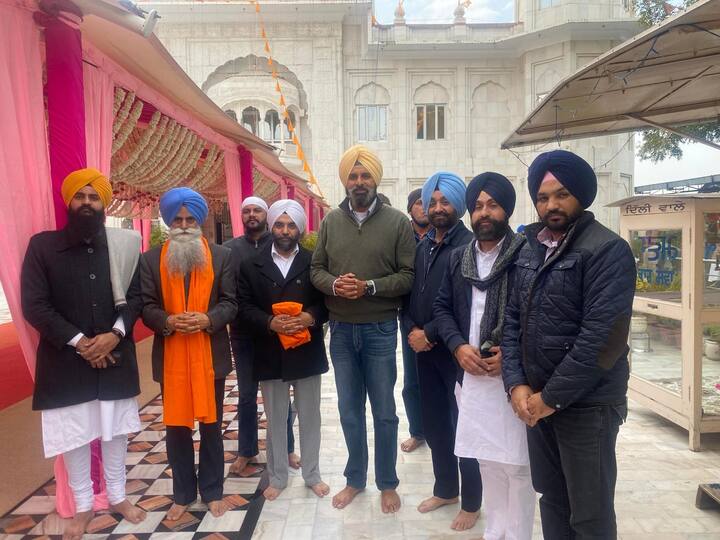 ਇਸ ਦੇ ਨਾਲ ਹੀ ਬੁੱਧਵਾਰ ਨੂੰ ਉਸ ਨੂੰ ਗ੍ਰਿਫਤਾਰੀ ਤੋਂ ਰਾਹਤ ਦਿੰਦੇ ਅਤੇ ਜਾਂਚ 'ਚ ਸ਼ਾਮਲ ਹੋਣ ਦੇ ਨਿਰਦੇਸ਼ ਦਿੱਤੇ ਹਨ।