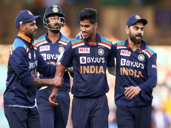 Ind vs SA ODI series Washington Sundar has tested positive for COVID-19 Ind vs SA: वनडे सीरीज से पहले टीम इंडिया को बड़ा झटका, ये स्टार खिलाड़ी कोरोना वायरस से हुआ संक्रमित