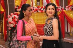 Thipkyanchi Rangoli : अपूर्वा आणि शशांकच्या केळवणाला दीपानं लावली हजेरी