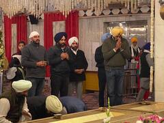 ਹਾਈਕੋਰਟ ਤੋਂ ਰਾਹਤ ਮਗਰੋਂ ਅਗਲੇ ਹੀ ਦਿਨ ਬਿਕਰਮ ਮਜੀਠੀਆ ਨੇ ਗੁਰਦੁਆਰੇ ਟੇਕਿਆ ਮੱਥਾ