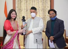 In Pics: Bajrangi Bhaijaan Fame Harshaali Malhotra Receives Bharat Ratna Dr Ambedkar Award, Dedicates It To Salman Khan