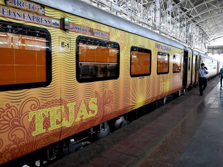 Indian Railways IRCTC to run Mumbai Ahmedabad Tejas Express only 3 days in week due to covid 19 pandemic Indian Railways: मुंबई - अहमदाबाद के बीच अब केवल 3 दिन चलेगी ये ट्रेन, कहीं आपने तो बुक नहीं कराया है टिकट