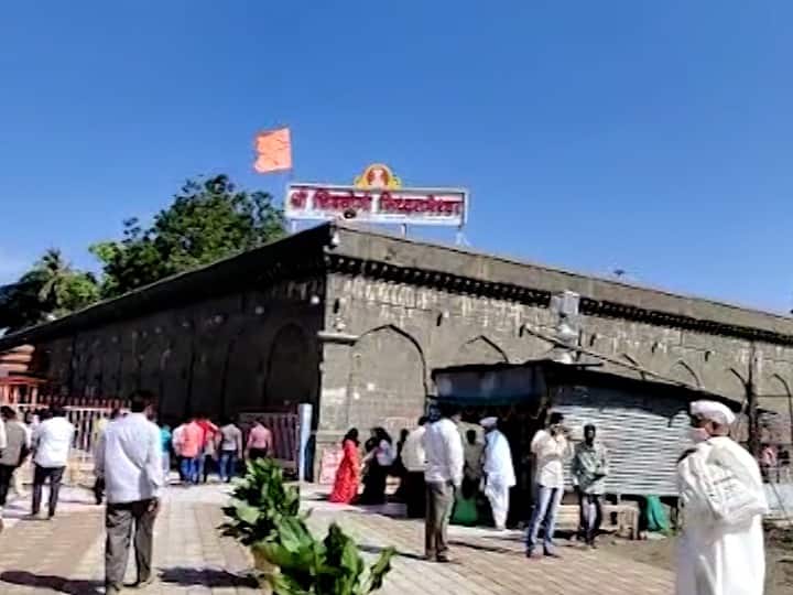 Solapur Siddheshwar Maharaj Yatra will start from tomorrow 11 January 2023 सोलापूरचे ग्रामदैवत सिद्धेश्वर महाराजांच्या यात्रेला उद्यापासून सुरुवात; प्रमुख धार्मिक विधी मात्र एक दिवस उशिरानं