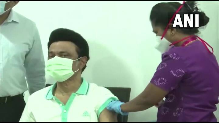 इसी कड़ी में तमिलनाडु के सीएम एम के स्टालिन ने भी हाल ही में कोरोना वैक्सीन की प्रीकॉशन डोज़ लगवाई है.