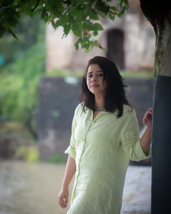 छोट्या पडद्यावरील लोकप्रिय अभिनेत्री अनिता दाते - केळकरचे (Anita Date-Kelkar) नवे फोटो शेअर केले आहे. (photo : instagram @anitadate_kelkar)