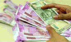 ਚੋਣਾਂ ਦੌਰਾਨ ਜ਼ਿਆਦਾ ਨਕਦੀ ਲੈ ਕੇ ਜਾਣ ਤੋਂ ਪਹਿਲਾਂ ਪੜ੍ਹੋ ਇਹ ਜ਼ਰੂਰੀ ਖ਼ਬਰ! ਨਹੀਂ ਤਾਂ ਹੋ ਸਕਦੈ ਵੱਡਾ ਨੁਕਸਾਨ