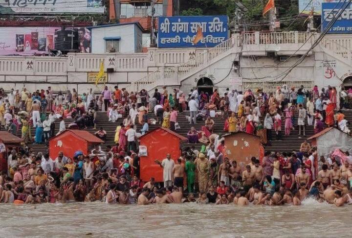 जिलाधिकारी ने इस संबंध में आदेश भी जारी कर दिया है. इसके साथ ही ये भी कहा है कि आदेश न मानने वालों पर कानूनी कार्रवाई की जाएगी.