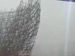 Karimnagar Cutout: కరీంనగర్ లో భారీ వర్షం...ఈదురుగాలులకు కూలిన భారీ కటౌట్..!