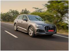 New Audi Q7: मैट्रिक्स एलईडी हेडलैंप लेन चेंज वॉर्निंग और 360 डिग्री कैमरा जैसे फीचर्स के साथ आने वाली है ये दमदार SUV