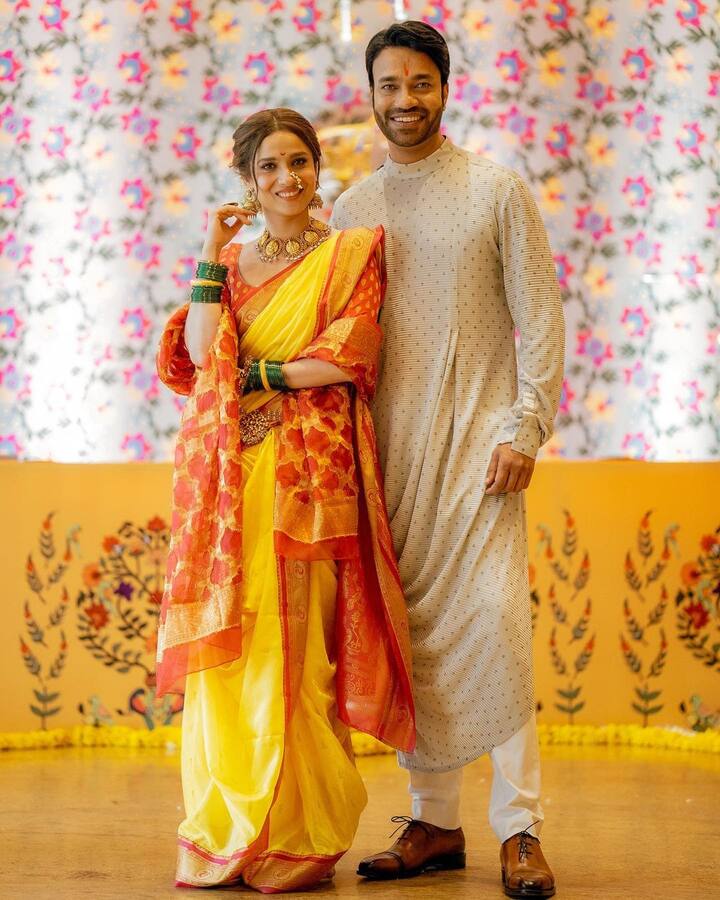 Ankita Lokhande:अंकिता लोखंडे ने पिछले साल 14 दिसंबर को विक्की जैन से शादी की थी. मीडिया रिपोर्ट्स के मुताबिक, शादी के बाद विक्की ने अंकिता को मालदीव में 50 करोड़ रुपये का बंगला गिफ्ट किया था. इसके अलावा अंकिता को विक्की से लगभग 8 करोड़ का यॉच भी मिला है.