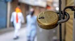 Corona: সংক্রমণের ধাক্কায় রাষ্ট্রায়ত্ত ব্যাঙ্কের বেশ কিছু শাখায় ঝাঁপ, সপ্তাহে দু’দিন পাম্প বন্ধের পথে মালিক সংগঠন!| Bangla News