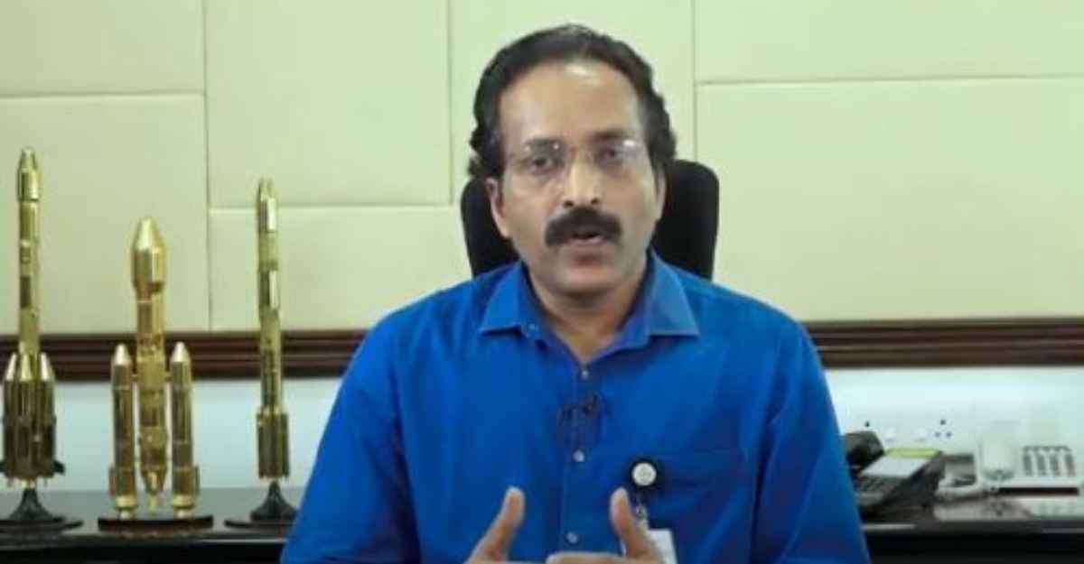 New ISRO Chief: இஸ்ரோவின் புதிய தலைவராகப் பொறுப்பேற்கும் சோமநாத்.. யார் இவர்?