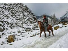 Weather Updates in india : देशभरातील वातावरणात गारवा; कडाक्याच्या थंडीने अनेक विक्रम मोडले