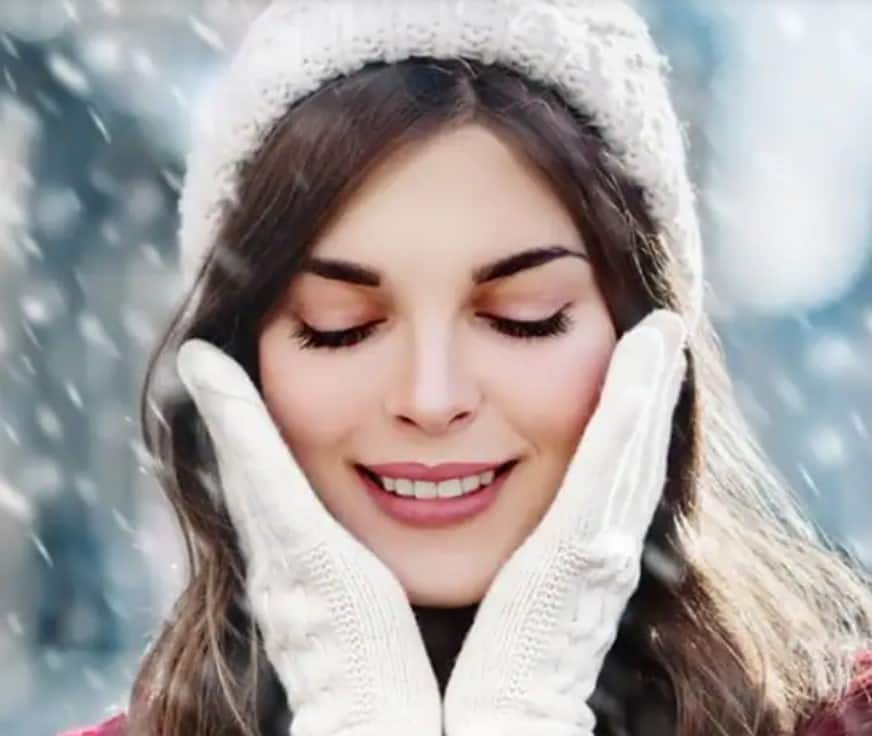 health tips follow tips to maintain moisture in skin in winter Health Tips: हिवाळ्यात होतोय ड्राय स्किनचा त्रास? करा हे घरगुती उपाय, त्वचा होईल मुलायम