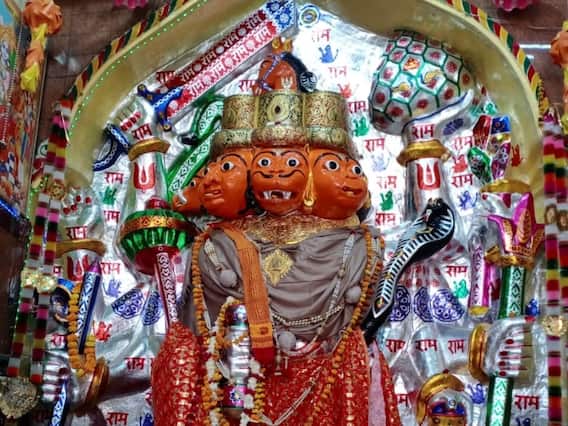 Rajasthan: जोधपुर के प्राचीन पंचमुखी हनुमान मंदिर को लेकर है ये खास मान्यता, इन दिनों पर होती है भक्तों की भीड़ Rajasthan: जोधपुर के प्राचीन पंचमुखी हनुमान मंदिर को लेकर है ये खास मान्यता, इन दिनों पर होती है भक्तों की भीड़