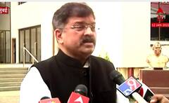 Jitendra Ahwad : सांताक्लॉज मुर्दाबादच्या घोषणेवरून स्वामी आदित्यनाथ जितेंद्र आव्हाडांच्या रडारवर