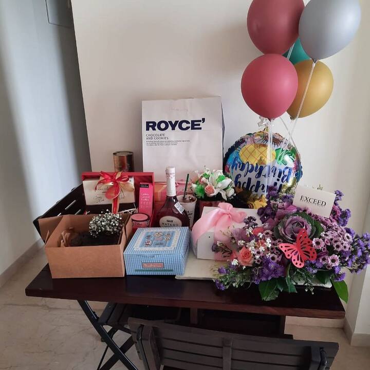 युट्युबर म्हणून सुरू झालेल्या प्रवासाने आता एक नवी उंची गाठलेली आहे. (Photo:@mipalkarofficial/IG)