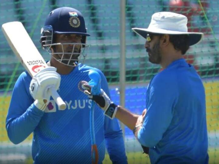 Ind vs SA ODIs: Jayant Yadav, Navdeep Saini Added To Indian Squad As Washington Sundar Tests Covid Positive Ind vs SA ODIs: Jayant Yadav, Navdeep Saini Added To Indian Squad As Washington Sundar Tests Covid Positive