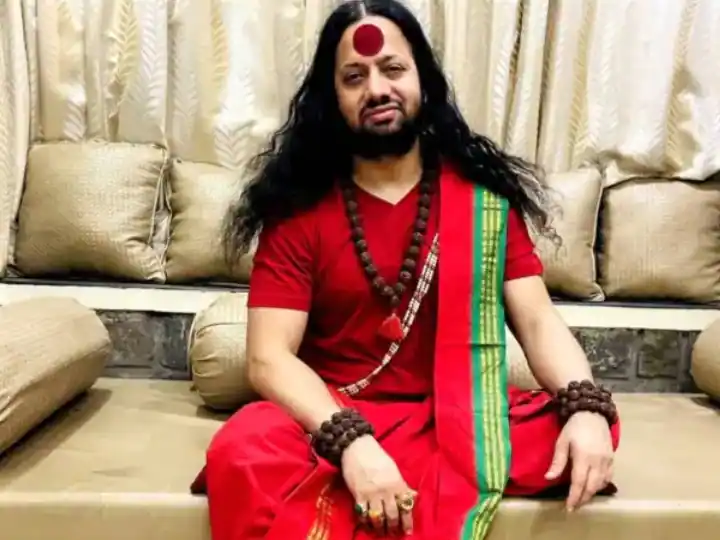Kalicharan: राष्ट्रपिता पर अपमानजनक टिप्पणी करने वाले कालीचरण की फिर बढ़ी मुसीबत, अब आई है ये खबर