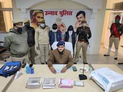 Unnao News: घर में बैठकर छापते थे 500 रुपये का नकली नोट, पुलिस ने दो को ऐसे किया गिरफ्तार