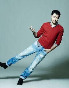 Imran Khan Birthday: বাবা বাঙালি হিন্দু, কিন্তু ইমরান কেন 'খান' পদবি ব্যবহার করেন?