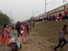 Guwahati-Bikaner Express Derailed Photos: गुवाहाटी-बीकानेर एक्सप्रेस ट्रेन पटरी से उतरी, एक-दूसरे पर चढ़े कोच, तीन लोगों की मौत, कई घायल