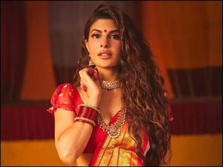 Jacqueline Fernandez out of nagarjuna movie the ghost after found connection with conman sukesh Chandrasekhar Jacqueline Fernandez out of Movie: ठग Sukesh Chandrasekhar से दोस्ती पड़ी भारी! इस बिग बजट मूवी से बाहर हुईं जैकलीन फर्नांडीज़