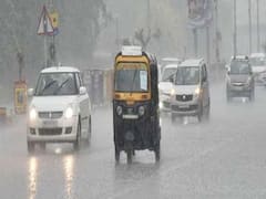Bihar Weather Today: पटना, नवादा, भागलपुर समेत कई जिलों में बारिश के आसार, पारे में आएगी गिरावट, अभी सताएगी ठंड