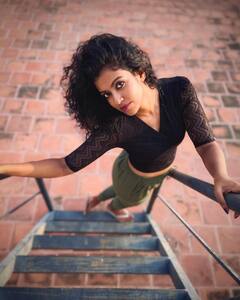 Bharathi kannama fame : மொட்டைமாடியில் கொட்டிதீர்க்கும் அழகு! ரோஷினி ஹரிப்ரியன் க்ளிக்ஸ்...