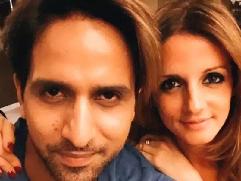 Arslaan Goni on Dating Sussanne Khan: रिश्ते पर एक्टर ने तोड़ी चुप्पी, इशारों ही इशारों में कह दी दिल की बात