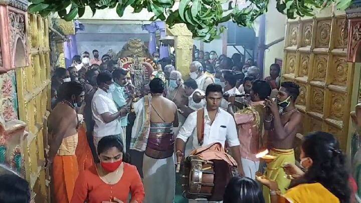 Vaikunda Ekadasi ceremony and pongal decor sale in dharmapuri வைகுண்ட ஏகாதசி - தருமபுரி ஸ்ரீ பரவாசு தேவர் சுவாமி கோயிலில் சொர்க்க வாசல் திறப்பு
