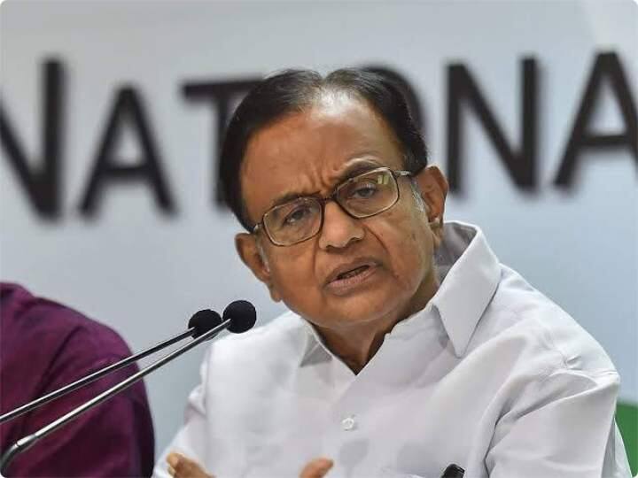P Chidambaram: कांग्रेस नेता पी चिदंबरम का कलकत्ता हाईकोर्ट के बाहर जमकर विरोध, पार्टी के वकीलों ने लगाया ये बड़ा आरोप Congress leader P Chidambaram face protest at Calcutta High Court by Party Lawyers over case of company P Chidambaram: कांग्रेस नेता पी चिदंबरम का कलकत्ता हाईकोर्ट के बाहर जमकर विरोध, पार्टी के वकीलों ने लगाया ये बड़ा आरोप