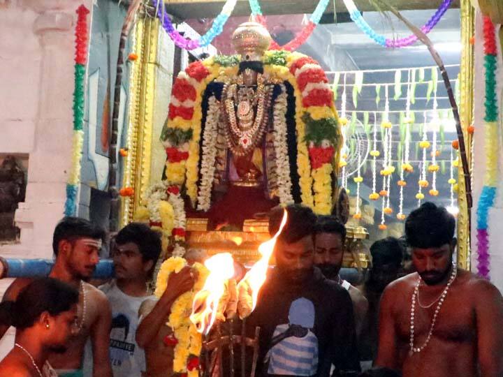 Vaikunda ekadasi celebration in thanjavur perumal temples வைகுண்ட ஏகாதசியையொட்டி தஞ்சை மாவட்டத்தில் பெருமாள் கோயில்களில் சொர்க்க வாசல் திறப்பு