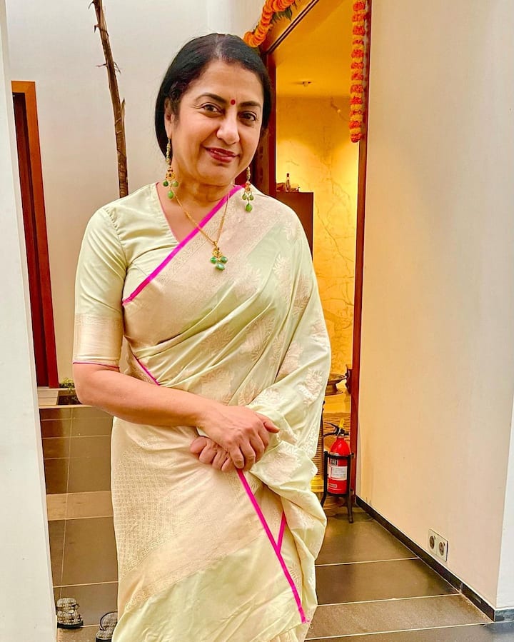 సుహాసిని (image credit : Suhasini /Instagram)