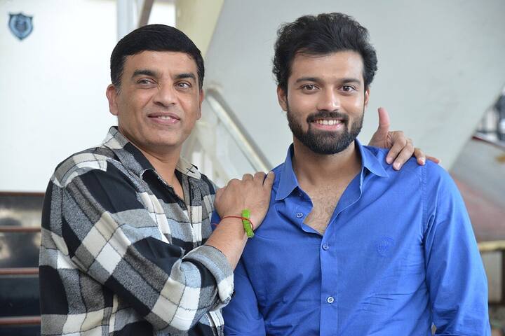 ఆశిష్ డాన్సులు బాగా చేసేవాడు. మా ఇంట్లో కార్యక్రమాల్లో బాగా డాన్సులు చేసేవాడు. అప్పటి నుంచే మేము హీరో అనిపిలిచేవాళ్లం. హీరోగా ఎదగడం అంత సులువు కాదని చెప్పేవాళ్లం. నేను ప్రాక్టీస్ చేస్తా అని చెప్పేవాడు. అప్పట్లో బాగా లావు ఉండేవాడు. తర్వాత సన్నబడ్డాడు. తర్వాత ట్రైనింగ్ తీసుకున్నాడు.