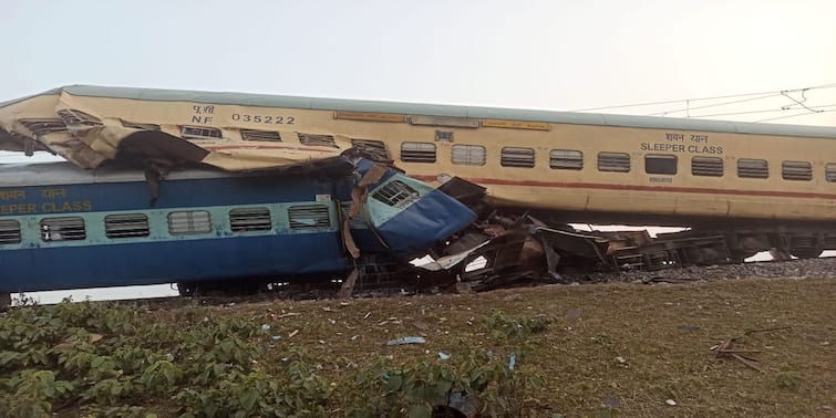 Guwahati-Bikaner Express Derailed death toll may increase but railway says less passengers were onboard due to COVID Guwahati-Bikaner Express Derailed: কোভিডে যাত্রী কম ছিল ট্রেনে, জানাল রেল, বাড়তে পারে হতাহত