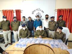 MP News: बड़वानी पुलिस ने पकड़ा अवैध हथियार का जखीरा, 10 देशी कट्टे के साथ आरोपियों को किया गिरफ्तार