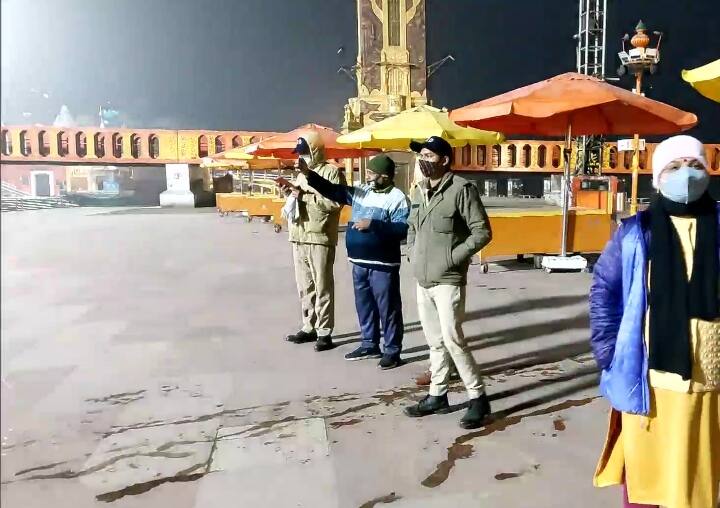 प्रशासन ने रात से ही इसकी तैयारी तेज कर दी थी. पूरे इलाके पर प्रशासन की ओर से कड़ी सुरक्षा व्यवस्था का इंतजाम दिखाई दिया.