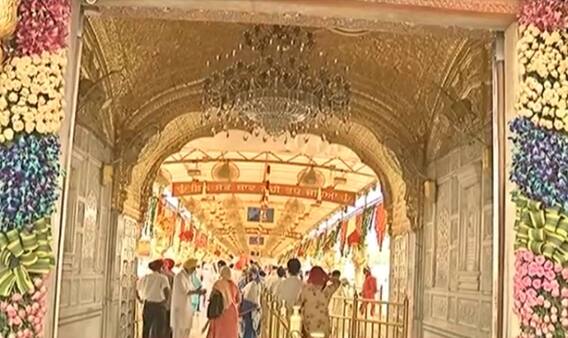 ਸੱਚਖੰਡ ਸ੍ਰੀ ਹਰਿਮੰਦਰ ਸਾਹਿਬ ਵਿੱਖੇ ਬਸੰਤ ਰਾਗ ਦੀ ਅਰੰਭਤਾ ਦਾ ਅਲੋਕਿਕ ਦ੍ਰਿਸ਼