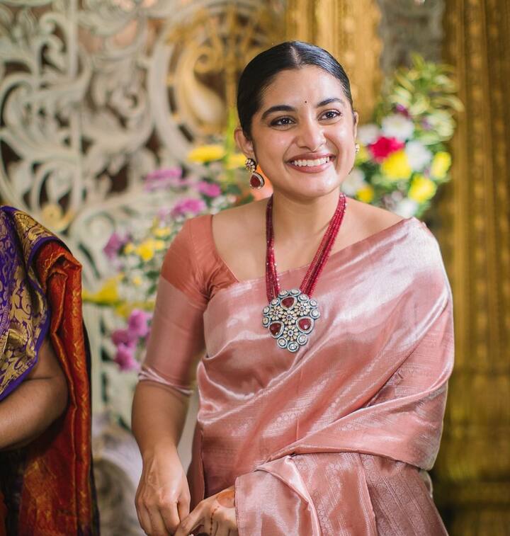 నివేదా థామస్.. చీరలో ఎంత ముద్దుగా ఉందో చూడండి - Image Credit: Nivetha Thomas/Instagram