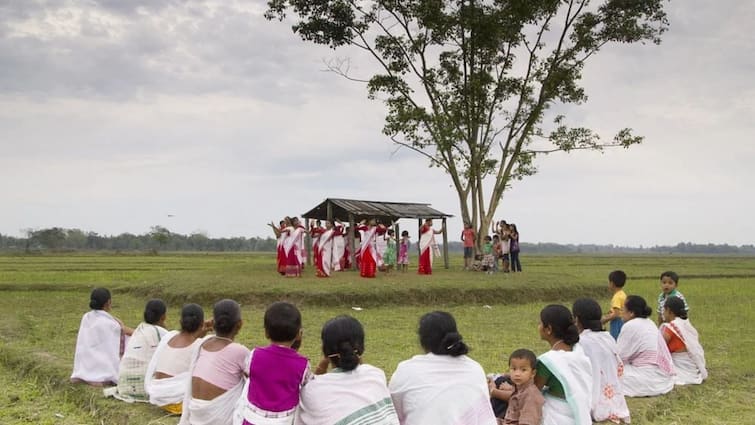 Magh Bihu 2022: Date, history, significance, celebrations of this special festival Magh Bihu 2022: কী এই মাঘ বিহু উৎসব? কীভাবে এই উৎসব পালন করা হয়?