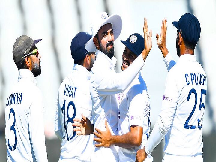 IND vs SA, 3rd Test Live: जीत से केवल 111 रन दूर दक्षिण अफ्रीका, भारतीय टीम के हाथ से फिसल रहा मैच, जानें लेटेस्ट अपडेट 