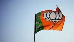 Uttar Pradesh Election 2022: উত্তরপ্রদেশে ভোটের আগে সমাজবাদী পার্টিতে যোগ ৬ BJP বিধায়কের| Bangla News