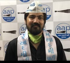 ગુજરાત વિધાનસભાની ચૂંટણી અગાઉ AAPને ઝટકો, વિજય સુવાળાએ છોડી પાર્ટી