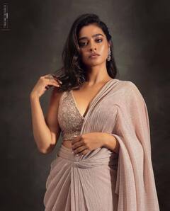 Actress Gayathri Shankar: நடிகை காயத்ரி சங்கரின் லேட்டஸ்ட் க்ளிக்ஸ் !