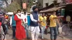 Municipal Election: BJP-র প্রচারের পরই বিধাননগর স্যানিটাইজ করলেন TMC প্রার্থী। Bangla News