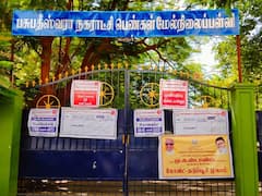 கரூரில் இன்று புதிதாக 76 நபர்களுக்கும், நாமக்கல்லில் 240 நபர்களுக்கும் தொற்று பாதிப்பு